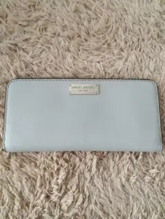 HENRI BENDEL ライトグレー 二つ折り財布