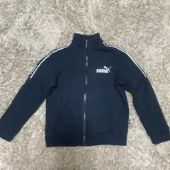 PUMA ブラック　ジップアップトレーナー130