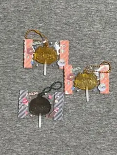 ちいかわ　キャンディチャームズグミ　シーサー　ラッコ先生