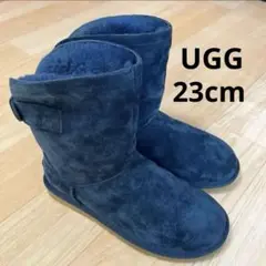 Item thumbnail for item a9b5b12c-92b7-4814-9812-afdbed53f658