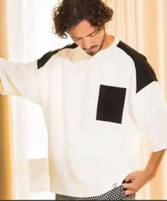 アンゲネーム　Tシャツ