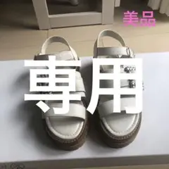 銀座ダイアナ ビジューサンダル