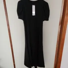 新品未使用GU ブラック カットソーワンピース M