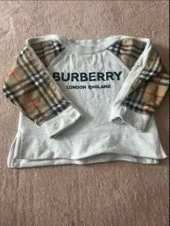 BURBERRY トレーナー 2y