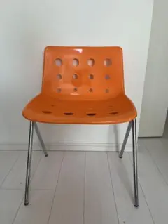 イス