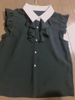 量産型 黒 フリルブラウス ノースリーブ