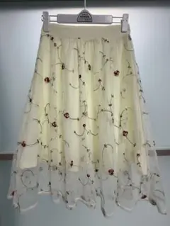 Emsexcite（エムズエキサイト）／花柄刺繍チュールスカート（M）フレア