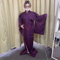 アンティーク銘仙 赤紫 唐草模様 美品 正絹 レトロ着物 袷