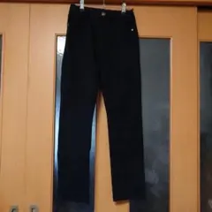 スリムフィット 黒パンツボーイズ１６０センチウエストゴム