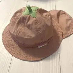 petit main イチゴ風刺繍付きハット　46㌢