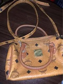 MCM ミニハンドバッグ ヴィセトス柄 四角ロゴ ブラウン