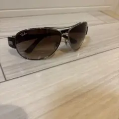 Ray-Ban スポーツタイプサングラス ブラウンレンズ