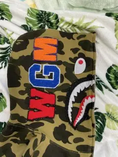 エイプシャークパーカー