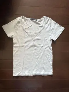 【試着程度】Brandy Melville 薄い水色トップス