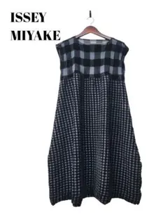 79016　me ISSEY MIYAKE　チェック　ノースリーブワンピース