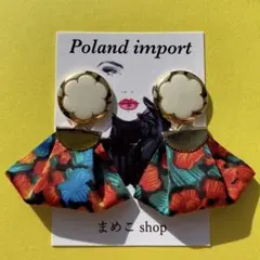 ポーランド import レトロボタン 花柄 ファブリックリボン タッセルピアス