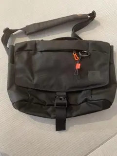 MAMMUT メッセンジャーバッグ ブラック
