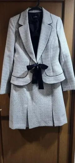 Item thumbnail for item 3dbef518-3ad0-4d0e-b151-4e505e45ff56