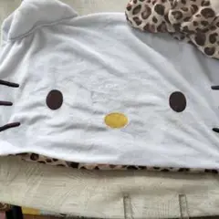 ハローキティ フリース枕カバー ヒョウ柄耳付き