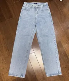 ライトブルー ストレートデニム