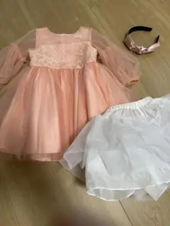 ピンクのレースドレス