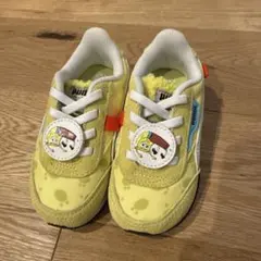 Puma スポンジボブ イエローシューズ