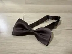 ダークブラウン サテン ボウタイ