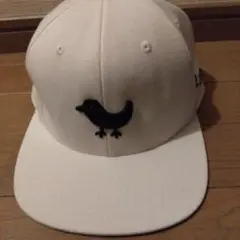 bad birdie ゴルフ　悪い鳥　キャップ　帽子　黒　ブラック　刺繍　白 Bad Birdie バッドバーディー BIRDIE LASER CUT SNAPBACK BBH001