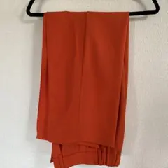GU オレンジ ワイドパンツ