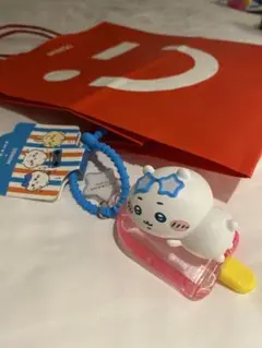 猛暑の夏【ちいかわ】MINISO限定 中国限定 新品 ストラップ