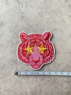 アイロンワッペン☆タイガー　ピンク
