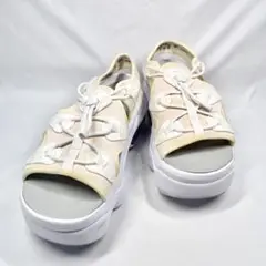 Item thumbnail for item 7465e5c4-91e6-411c-a968-5a5d104663dc