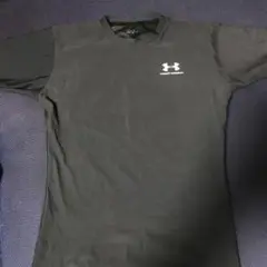 UNDER ARMOUR ブラック Tシャツ M.