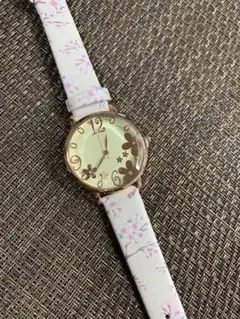 レディース腕時計 桜柄 新品未使用品 可愛い