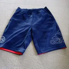 adidas 半ズボン 130cm