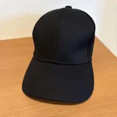 【試着のみ 美品】ブラック キャップ 小顔 レディース