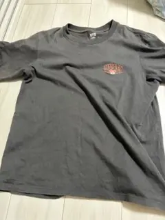 UT Disney ダークグレー Tシャツ Lサイズ