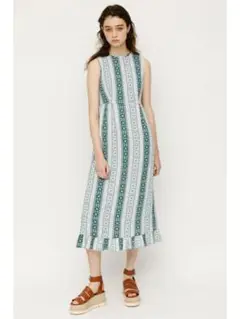 美品　FLOWER TILE DOLLY DRESS スライ ワンピース