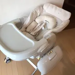コンビ　ハイアンドローチェア　電動　オートスイング
