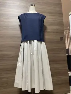 【美品】ノーリーズ◼️ NOLLEYS◼️紺色◼️ノースリーブ◼️涼しい◼️
