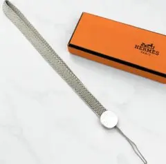 美品 エルメス　セリエ　ストラップ　ナイロン　ベージュ系　スマホストラップ　ロゴ