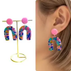 ❣️ポリマークレイ　カラフルアーチ型ピアス❣️