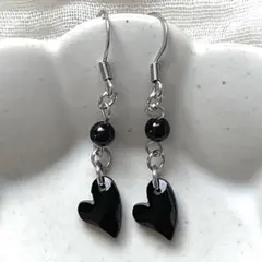 漆黒のハートピアス303S