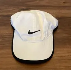 Nike DRI-FIT ホワイト ブラック キャップ