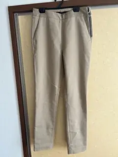 ベージュ チノパン スリムフィット サイドジッパー　ZARA