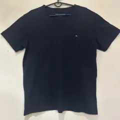 トミーヒルフィガー　 Tシャツ　Mサイズ 刺繍ロゴ ブラック　 Vネック