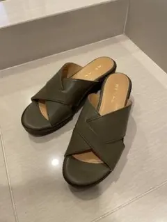 REGAL オリーブ クロスストラップ サンダル