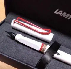 LAMY サファリ 万年筆 ホワイトレッドクリップ 漢字ニブ