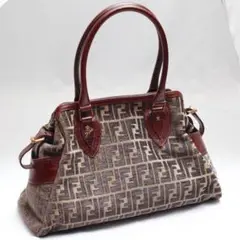 値下げしました。fendi ズッカ柄 エトニコ ベルベット 未使用