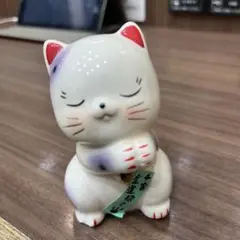 千客金運招き猫型貯金箱 白紫